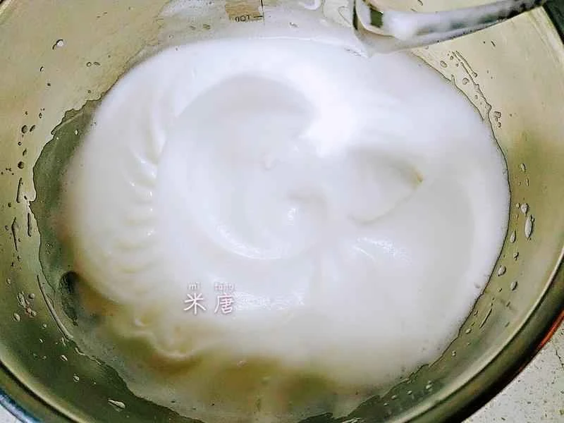 How to make pure milk hand-torn toast: Step 1