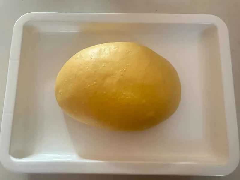 How to make pure milk hand-torn toast: Step 1