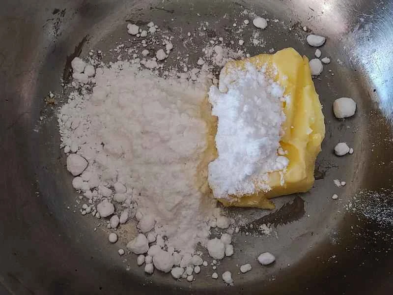 How to make pure milk hand-torn toast: Step 1