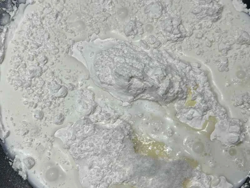 How to make pure milk hand-torn toast: Step 1