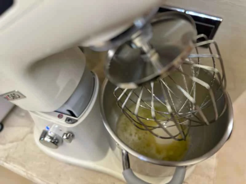 How to make pure milk hand-torn toast: Step 1