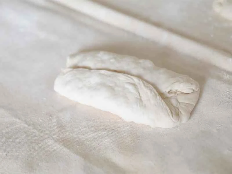 How to make pure milk hand-torn toast: Step 1