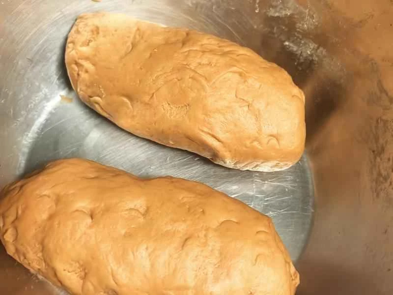 How to make pure milk hand-torn toast: Step 1