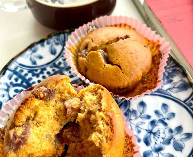 Apple and raisin cake recipe