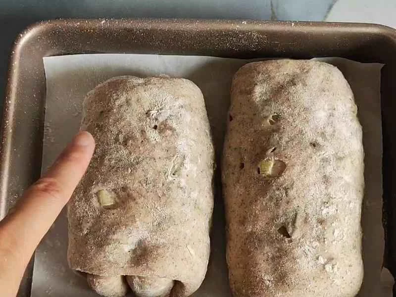 How to make pure milk hand-torn toast: Step 1