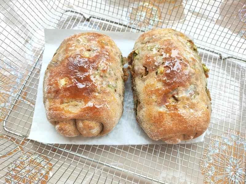 How to make pure milk hand-torn toast: Step 1